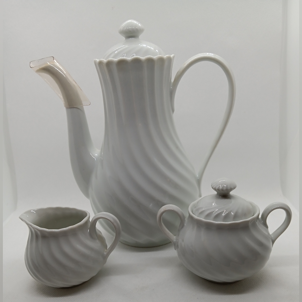Marienbad Ingres White Porcelain Coffee Service Vintage Wavy Edge Curved Rare